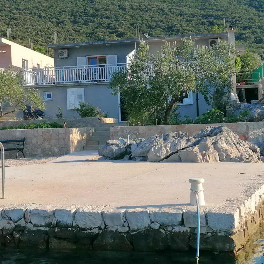 Holiday Home Blue Dream Putniković エクステリア 写真