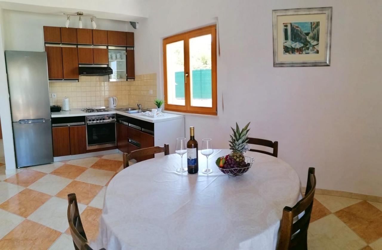 Holiday Home Blue Dream Putniković エクステリア 写真