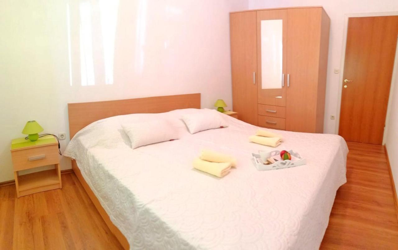 Holiday Home Blue Dream Putniković エクステリア 写真